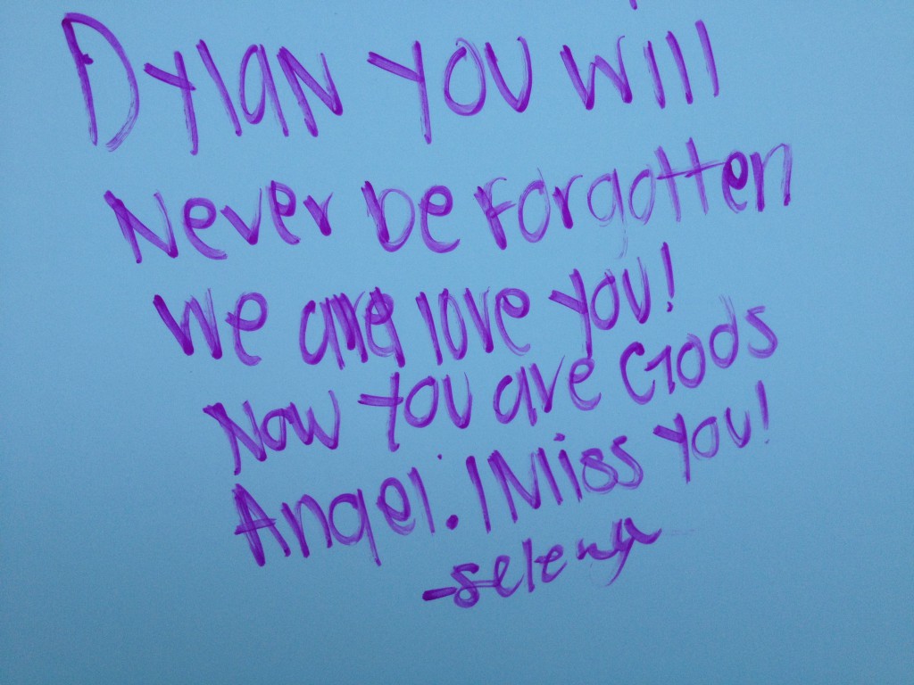 Messages for Dyan Akins.